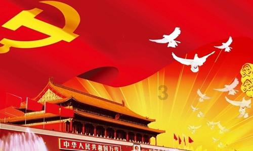 老人被儿子忘在服务区，开出40公里接到电话，仍称“我妈在车上”
